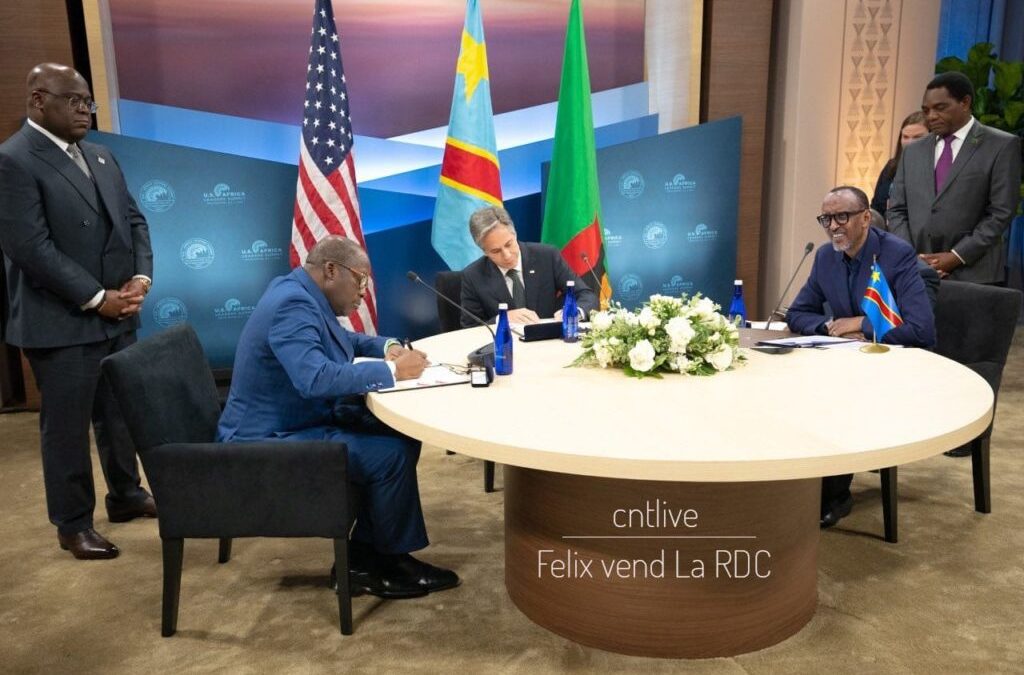 La photo qui prétend montrer la signature d’un accord entre la RDC et le Rwanda est fausse